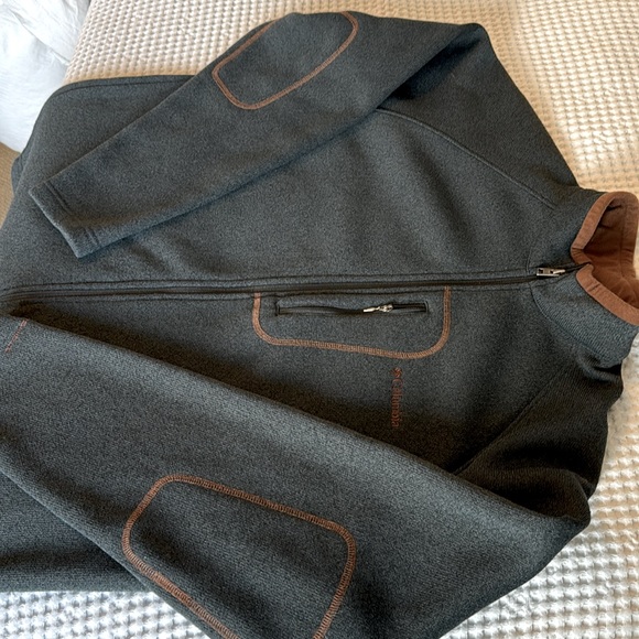 Columbia Men’s Full Zip Sweater. - Picture 3 of 8